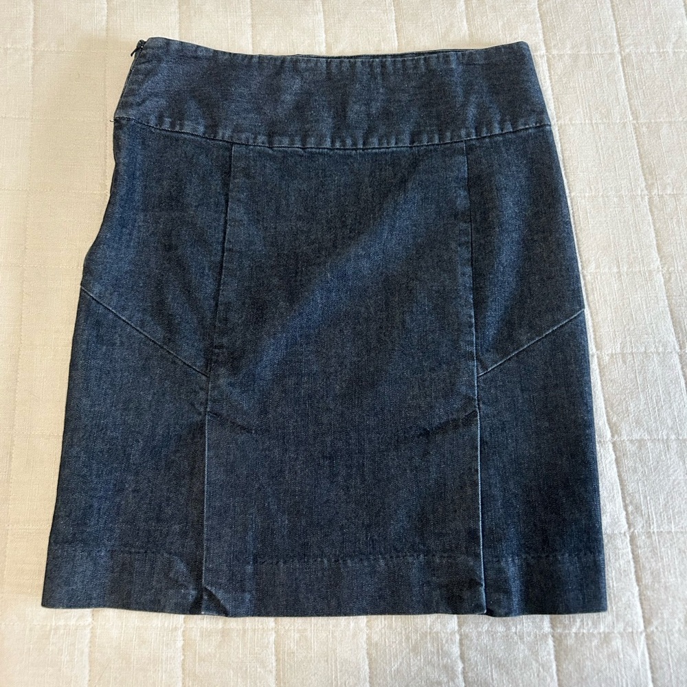 GAP denim pencil skirt